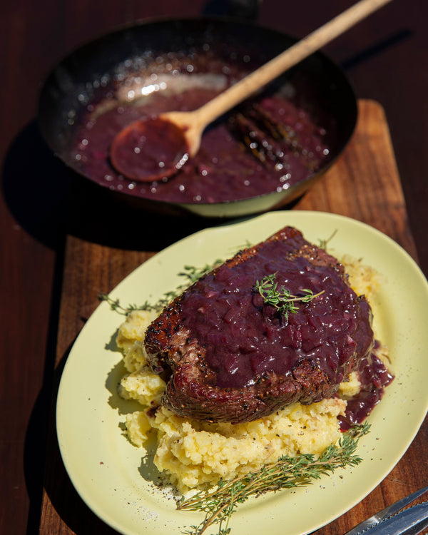 Steak with red wine sauce