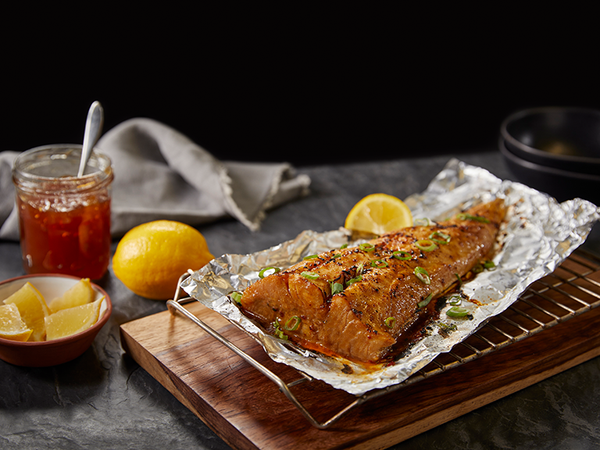 Robertsons Glazed snoek on the braai