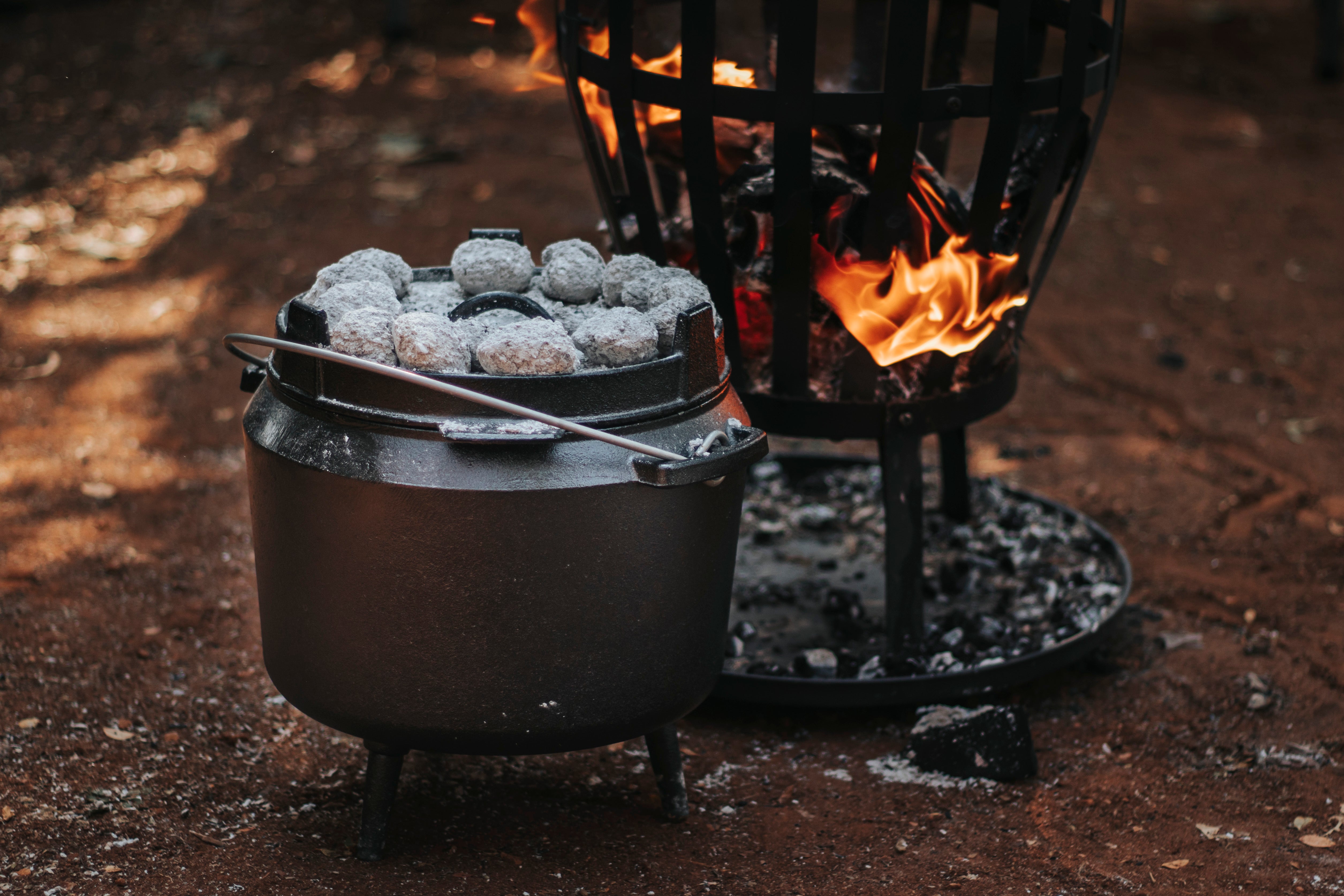 3-Leg Potjie Pots | Cast Iron Pots | Megamaster