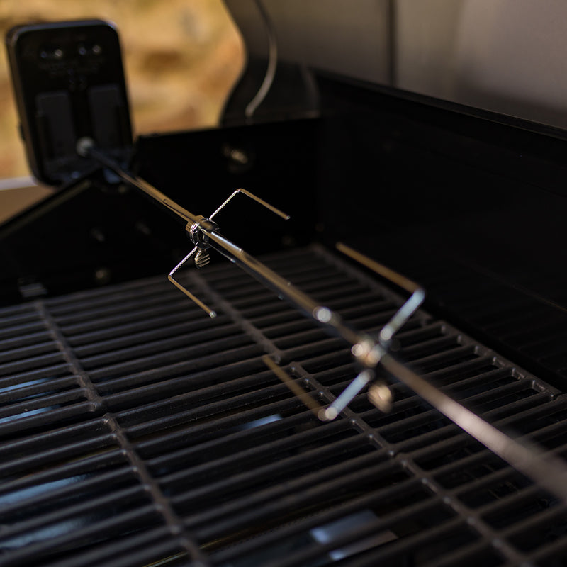 Heritage Day: Apex 6 Burner with FREE Rotisserie & Cover
