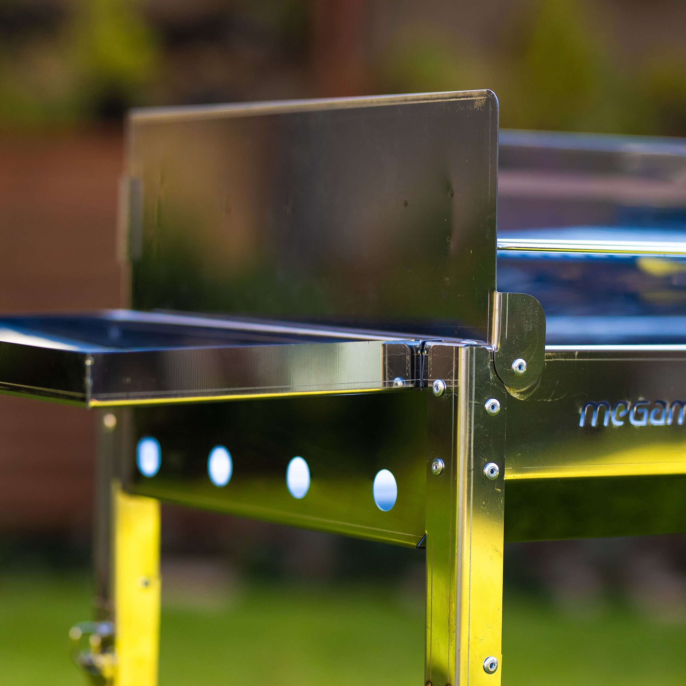 Explorer Portable Charcoal Braai | Megamaster
