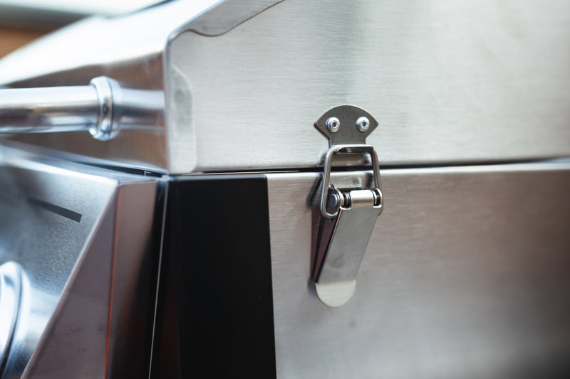 Venture Series 2 Burner Portable Gas Braai