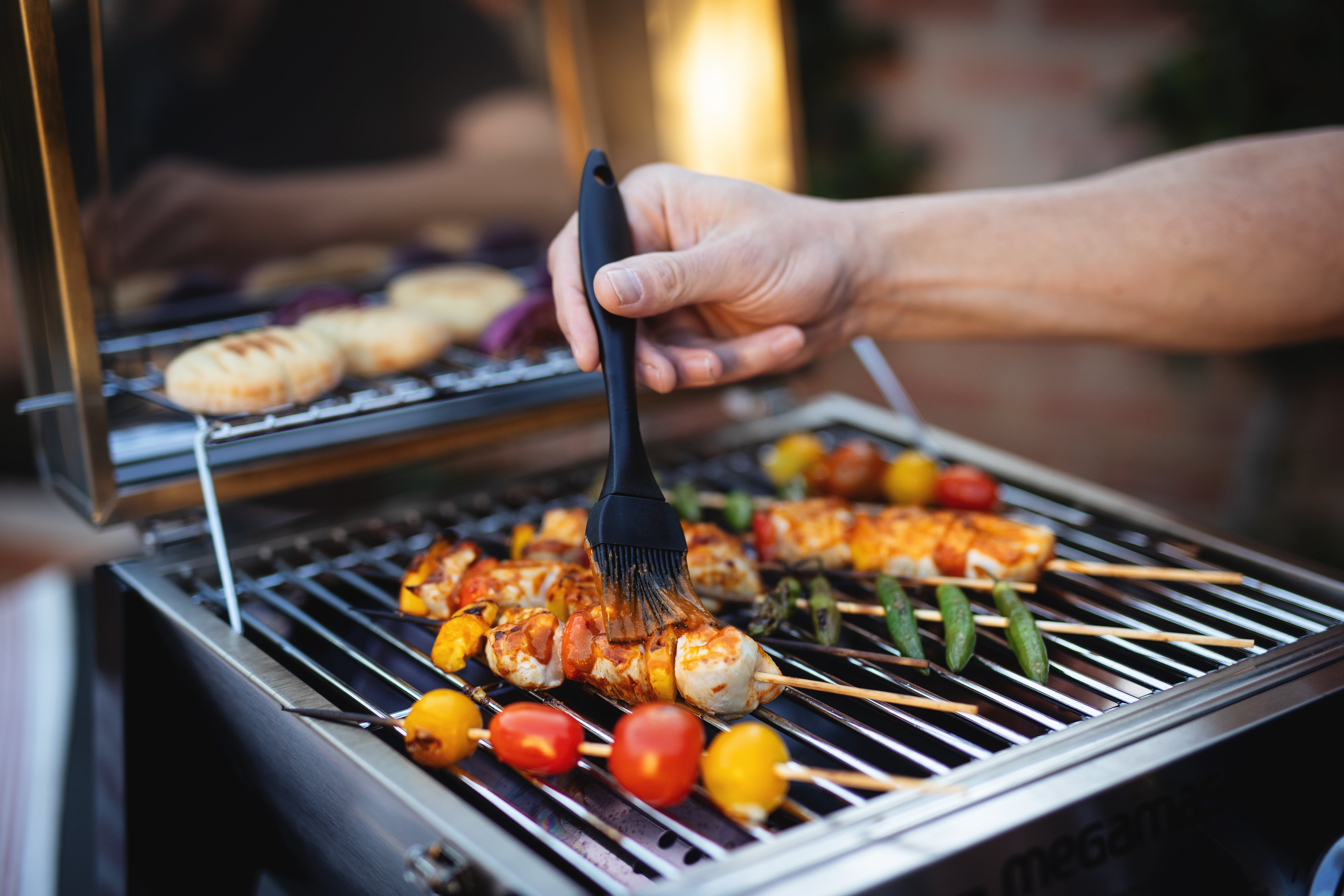 Venture Series 2 Burner Portable Gas Braai – Megamaster