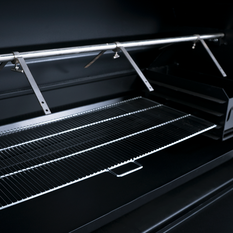 1200 Deluxe Spit Built-In Braai Close View